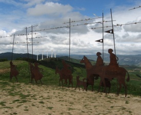 Sierra del Perdón sculpture